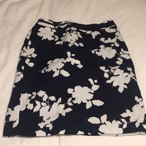 Women’s skirt